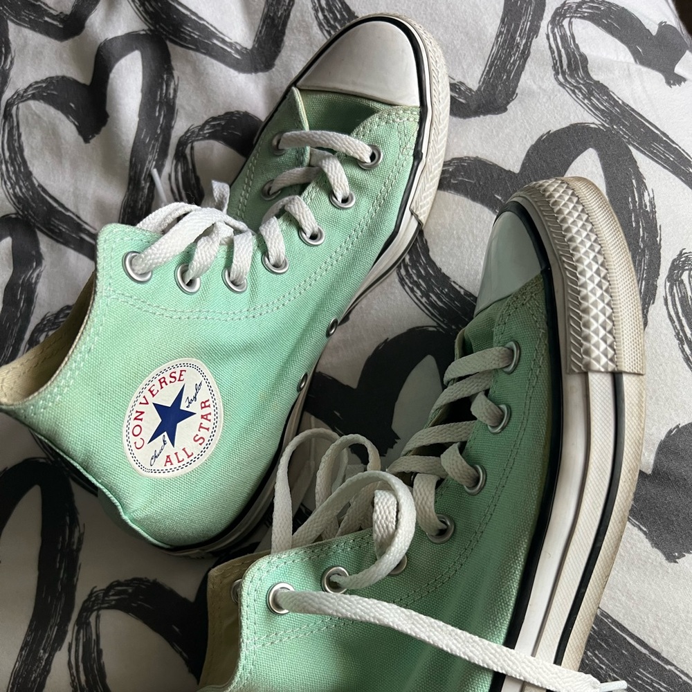 Converse Chuck Taylor High Top Mint 7.5